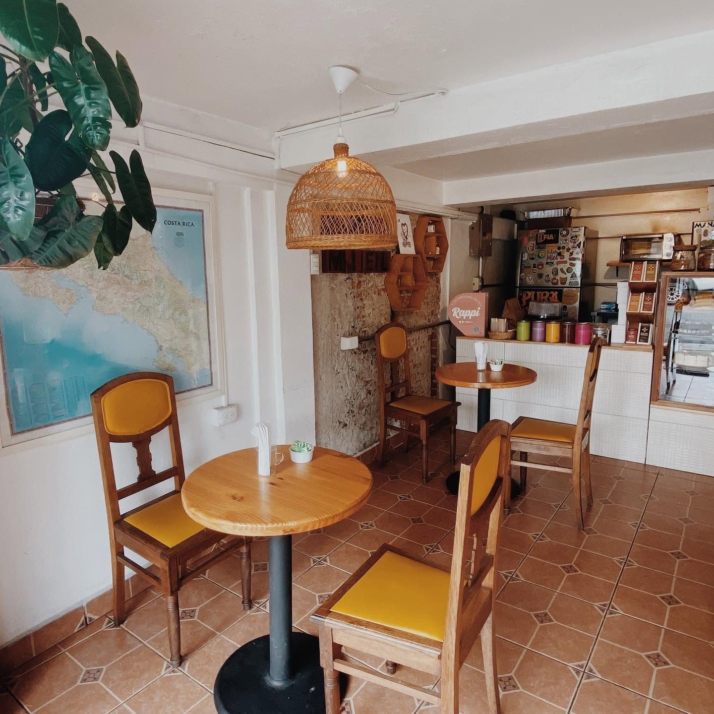Café Miel Garage