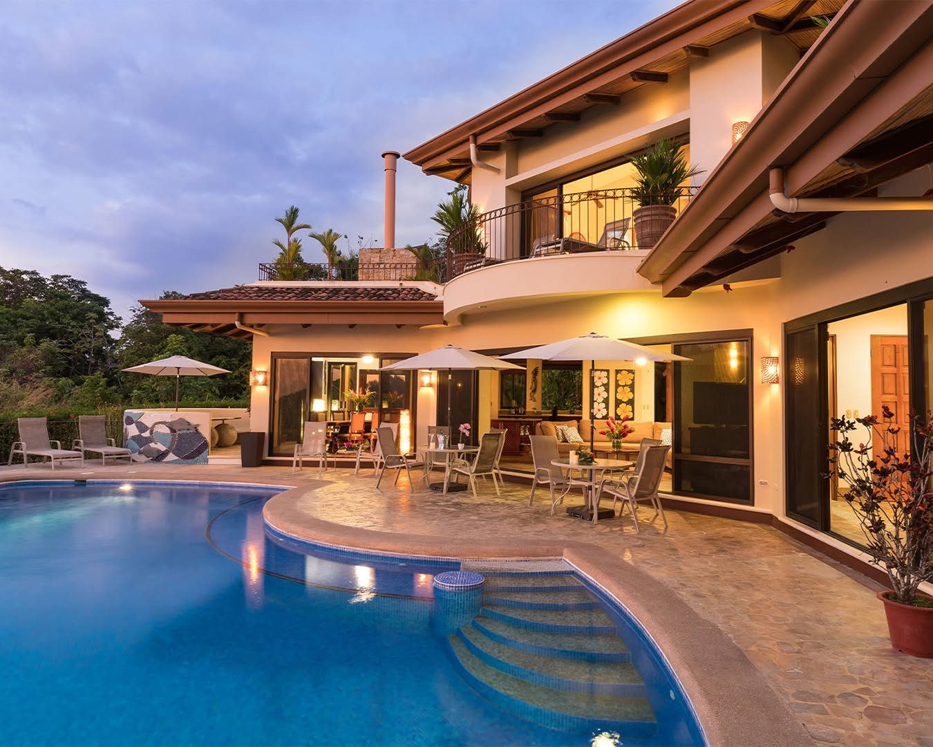 Tulemar Resort
